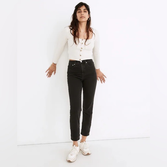 Madewell Denim - MADEWELL Classic Straight Leg‎ Jean